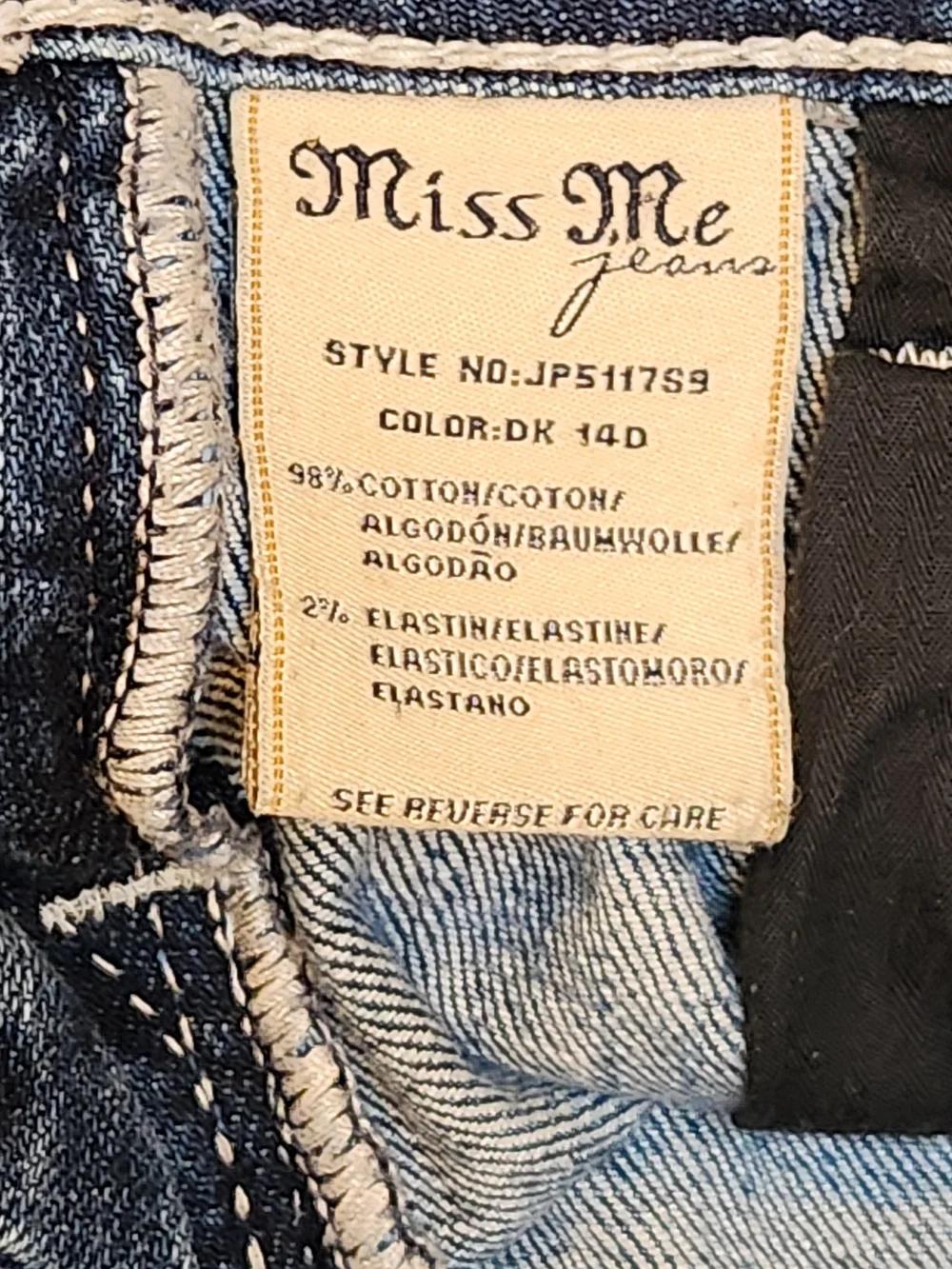 ✨ VINTAGE Miss Me Angel Wing / Cross Rhinestone Skinny Jeans - Sz 26 - Boho ✨ - Picture 13 of 16